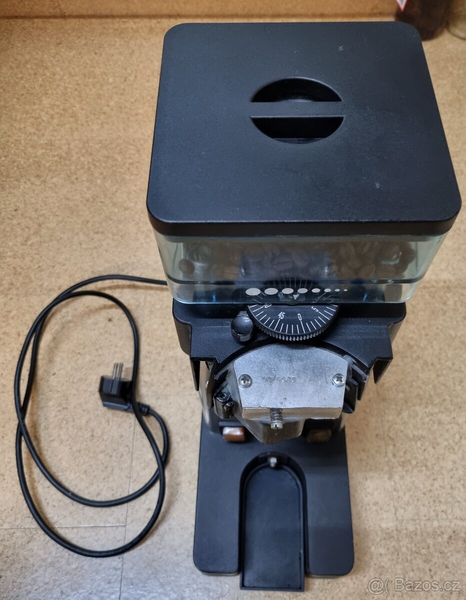 Prodám profi mlýnek Rancilio MD 50AT - 5