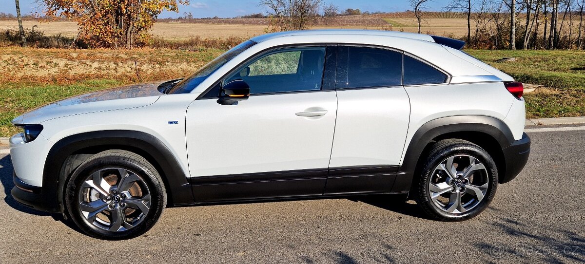 Mazda MX 30 E-Skyactiv GT Plus Luxury Vintage - 5