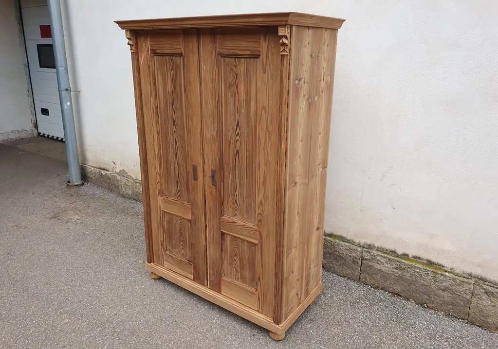 STAROŽITNÁ MODŘÍNOVÁ SKŘÍN PO CELKOVÉ RENOVACI - 5