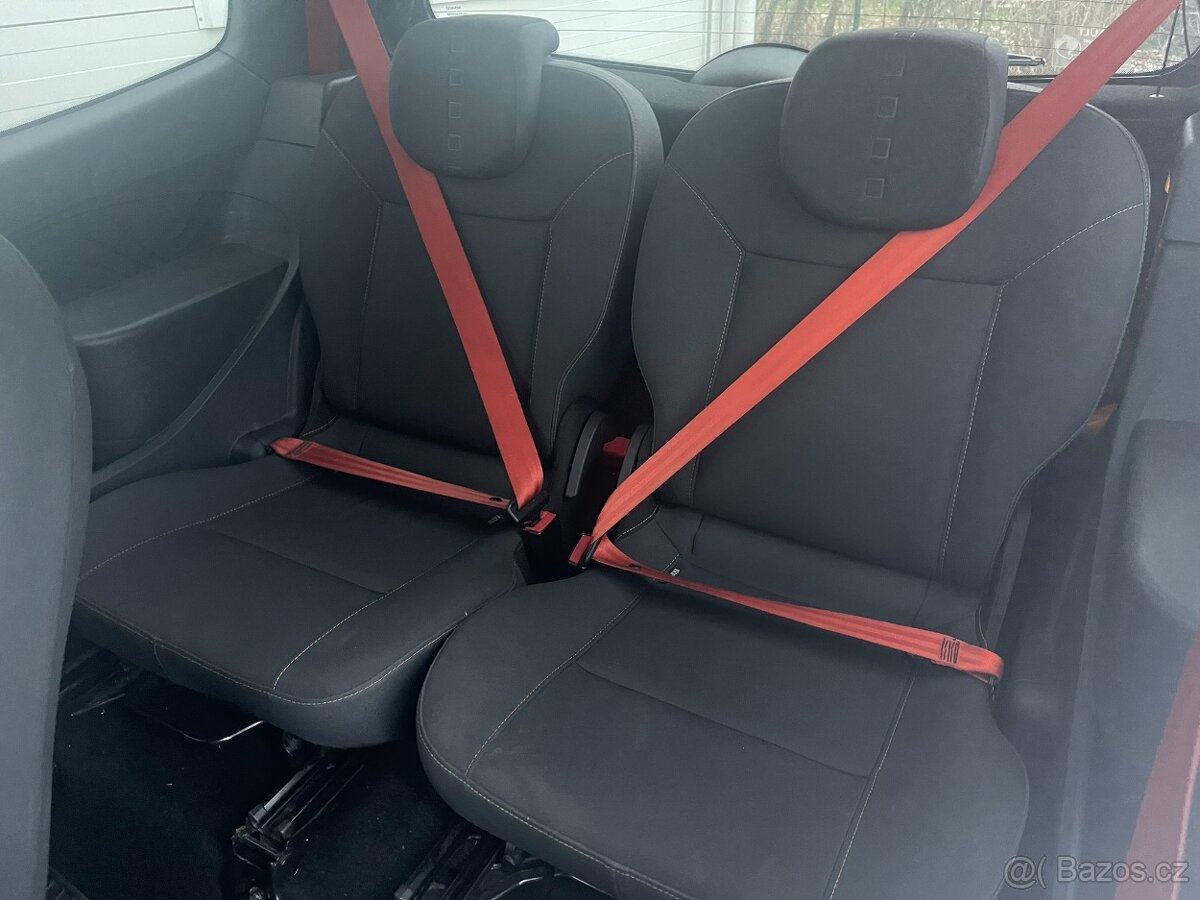 Renault Twingo RS 1.6 98 kW - 5