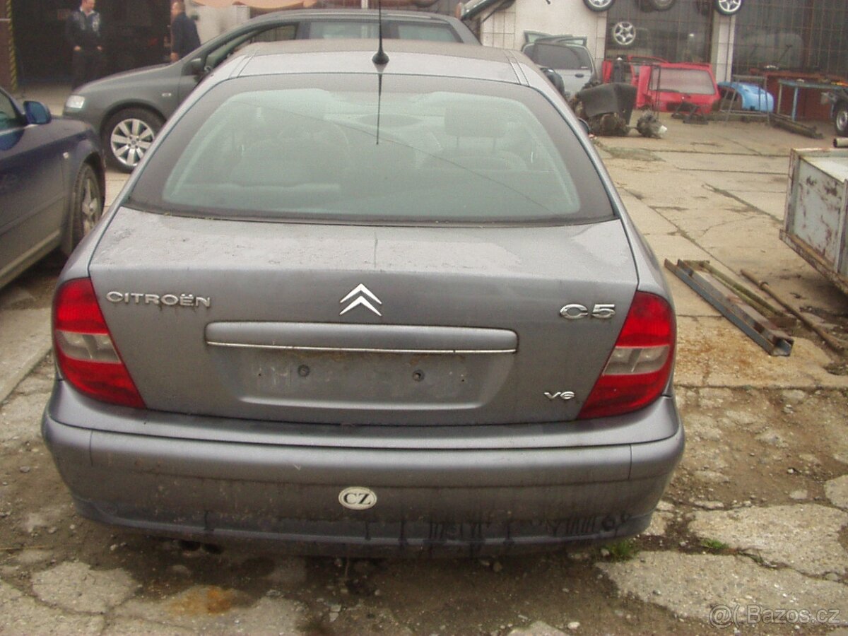 Citroen C5 3.0 V6 sedan - 5