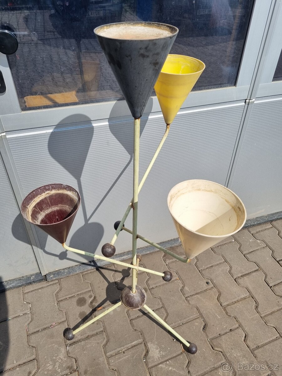 Retro stojan na květiny - 5