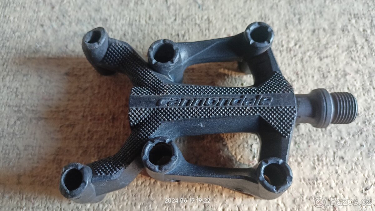 Cannondale 6point3 pedály - 5
