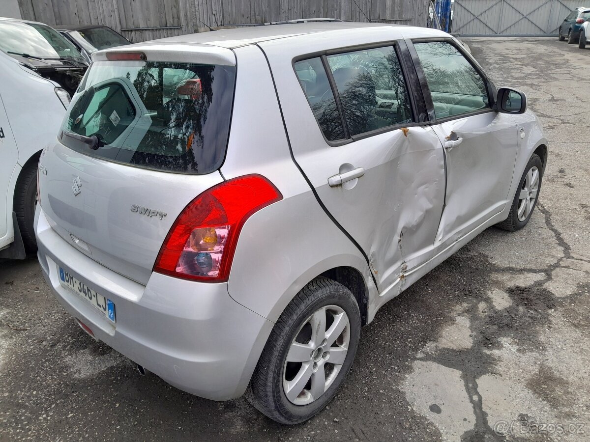Suzuki Swift 1,3 DDIS - 5