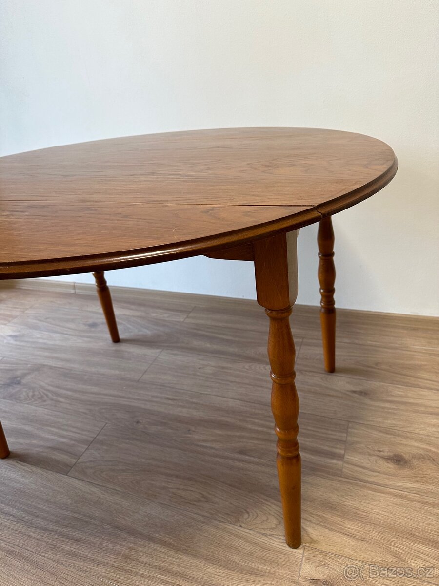 Rozkládací jídelní kulatý stůl z masivu - 5