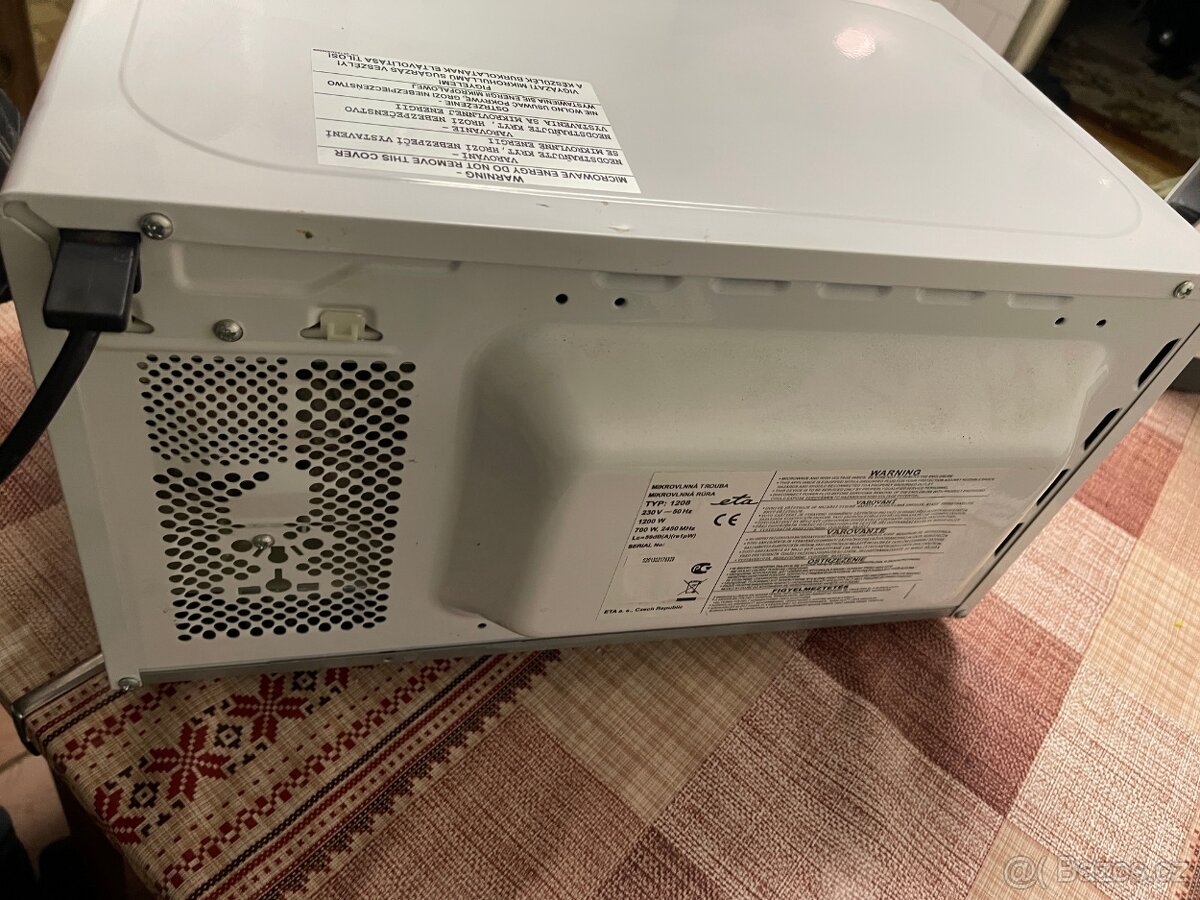 mikrovlnka ETA - 5
