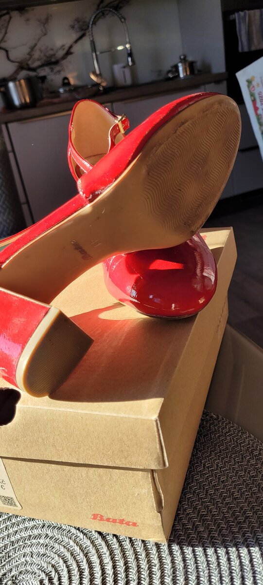 Dámské boty Baťa vel. 41, - 5