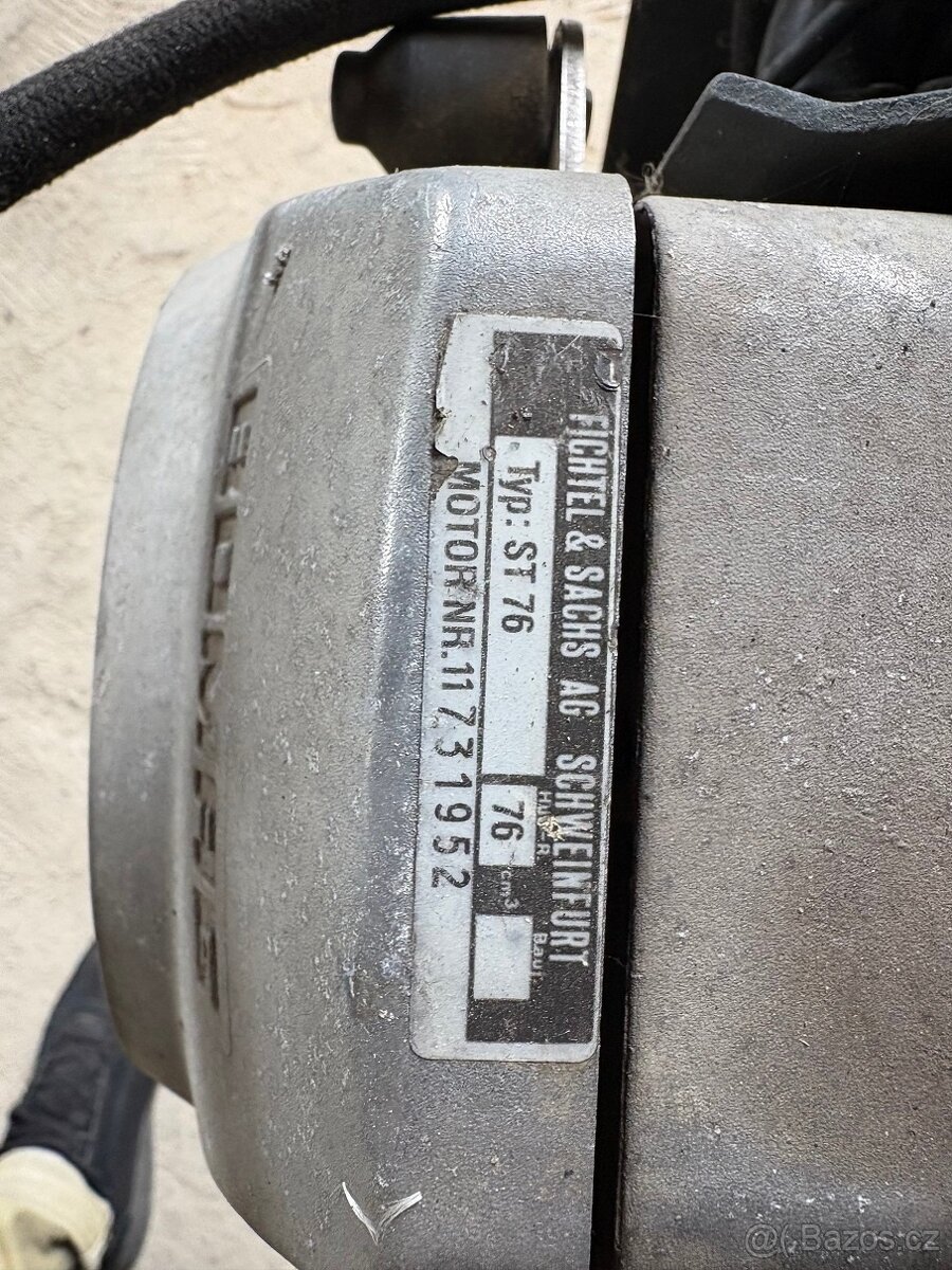 Vibrační pěch Bomag BT68 - 5