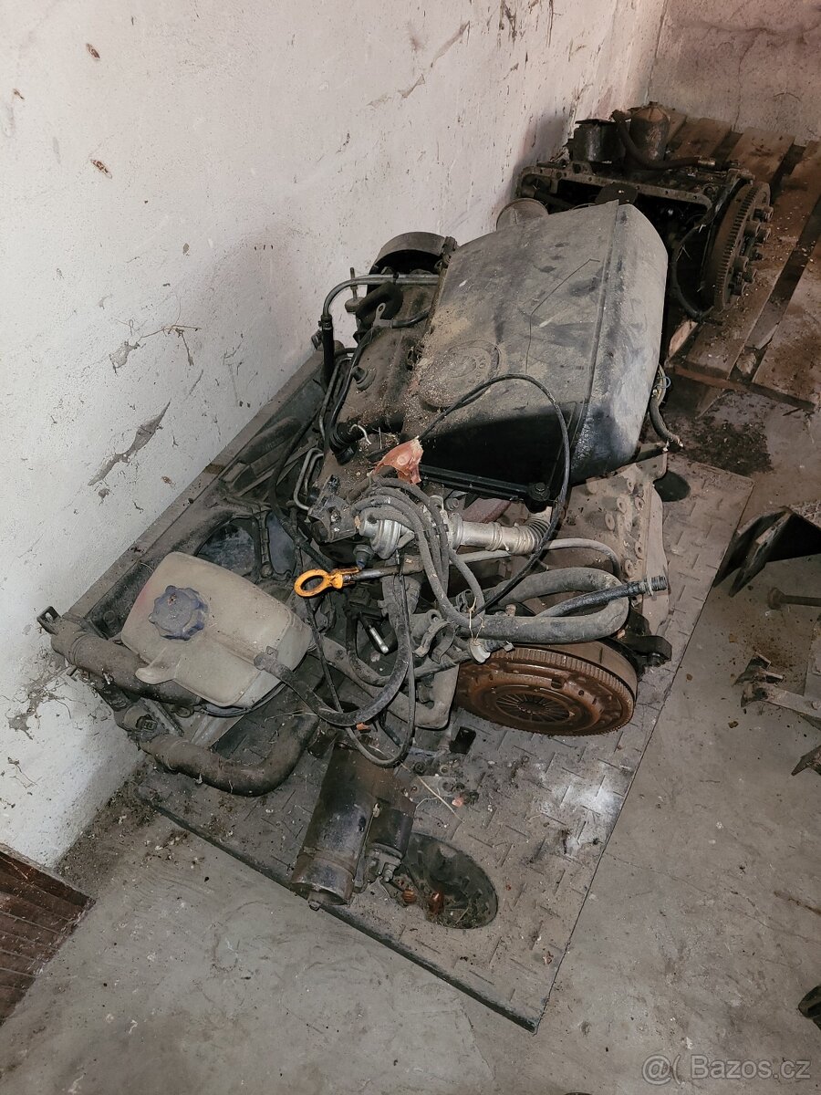 motor felicia 1,9D - 5