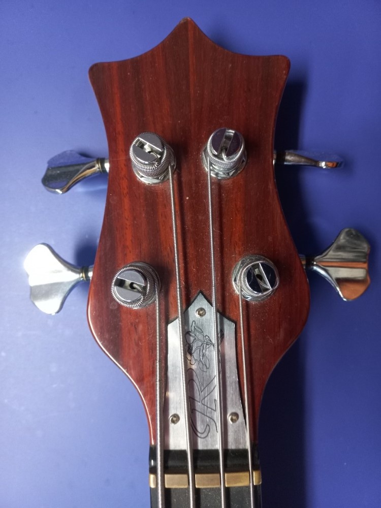 Baskytara - 5