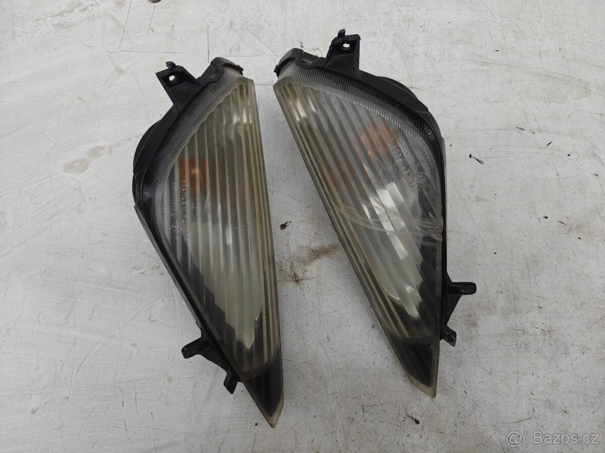 Honda FJS 600 / 400 Silver Wing - Zadní světlo - 5