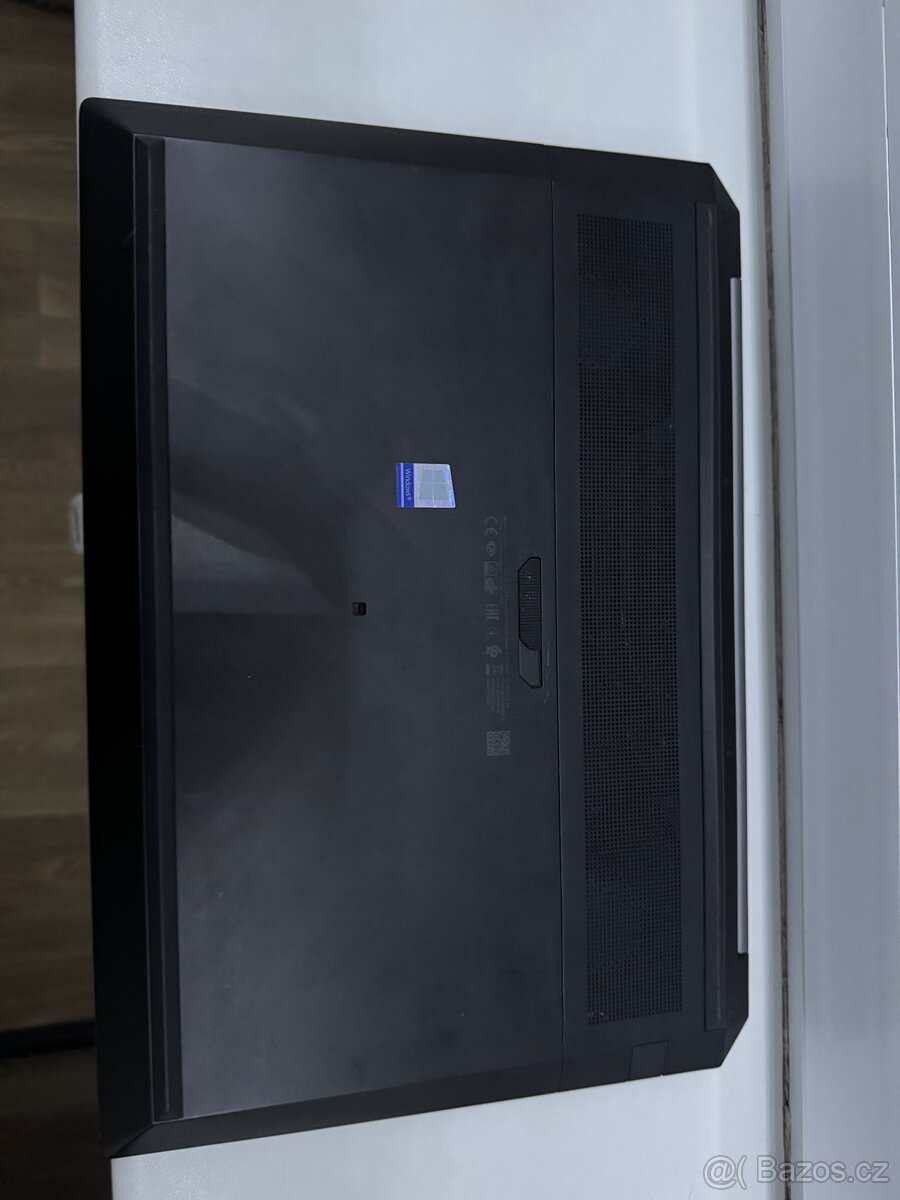 HP ZBook 15 G5 "výkonný notebook" - 5