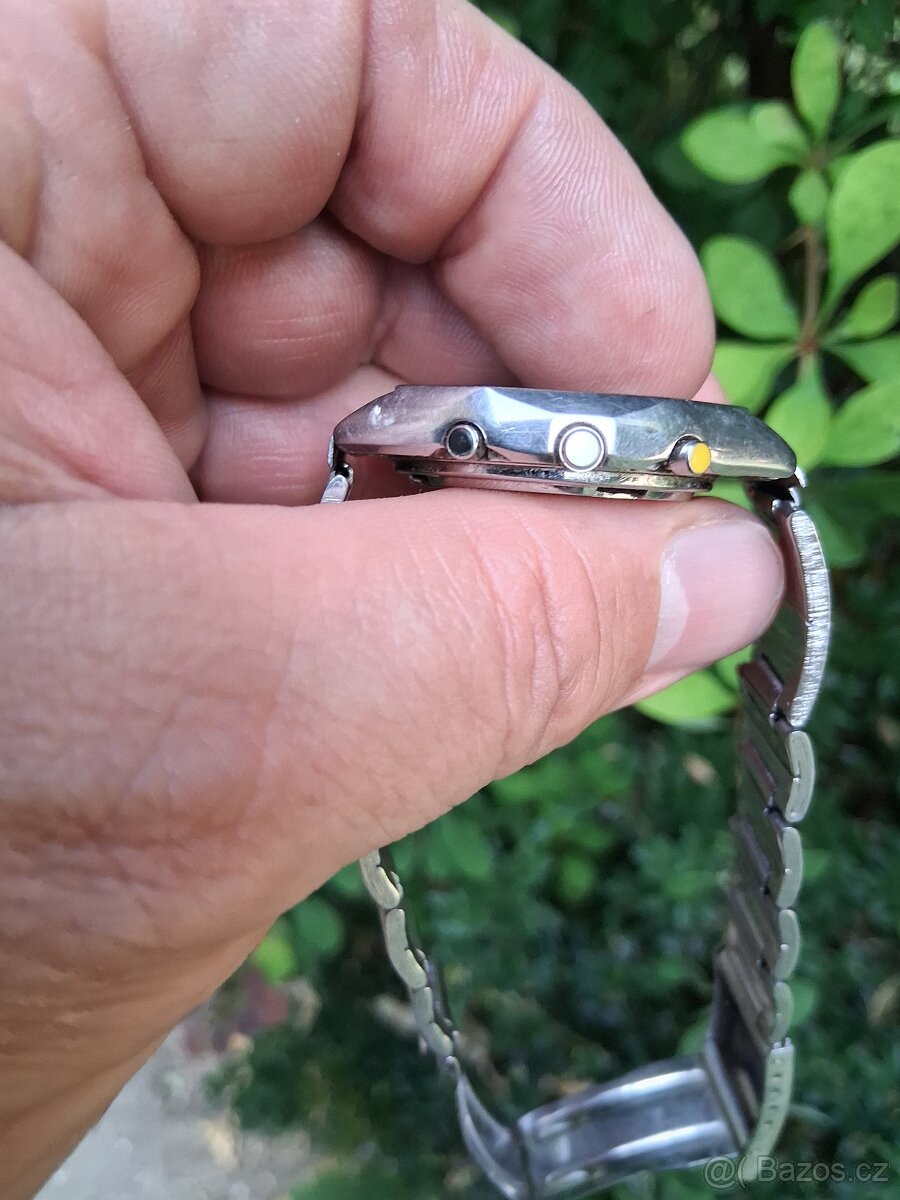 REZERVACE.Nefunkční hodinky CITIZEN - 5