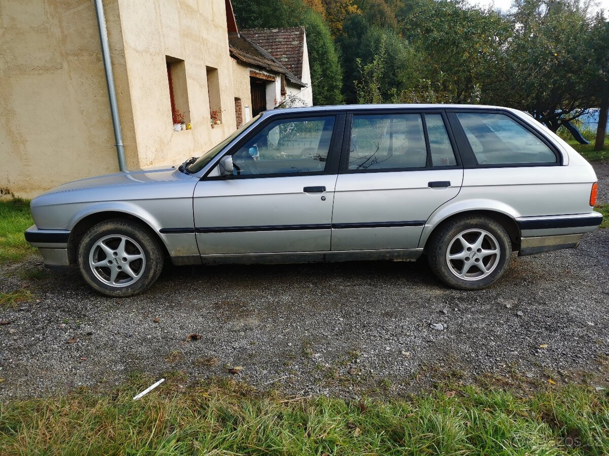 BMW e30 316i automat - 5