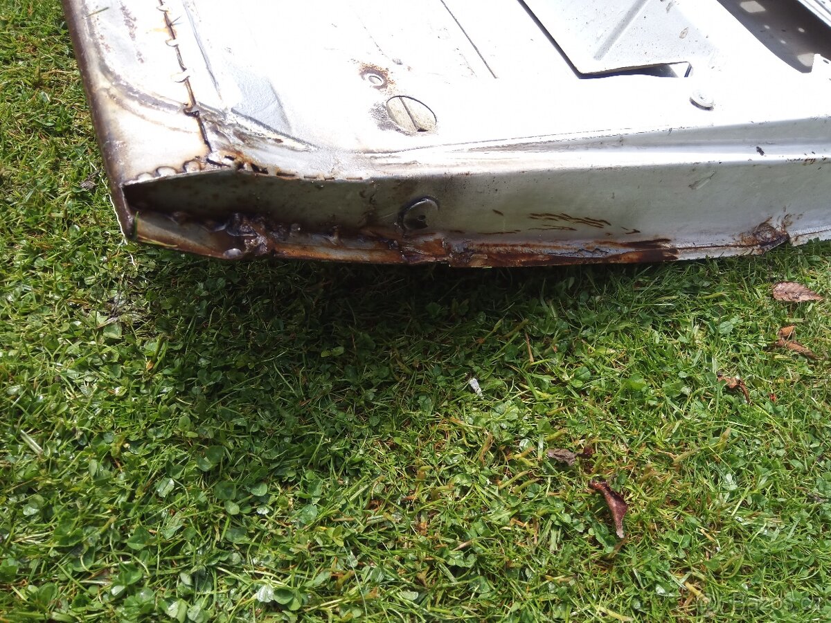 VW T4 VALNÍK - dveře - 5