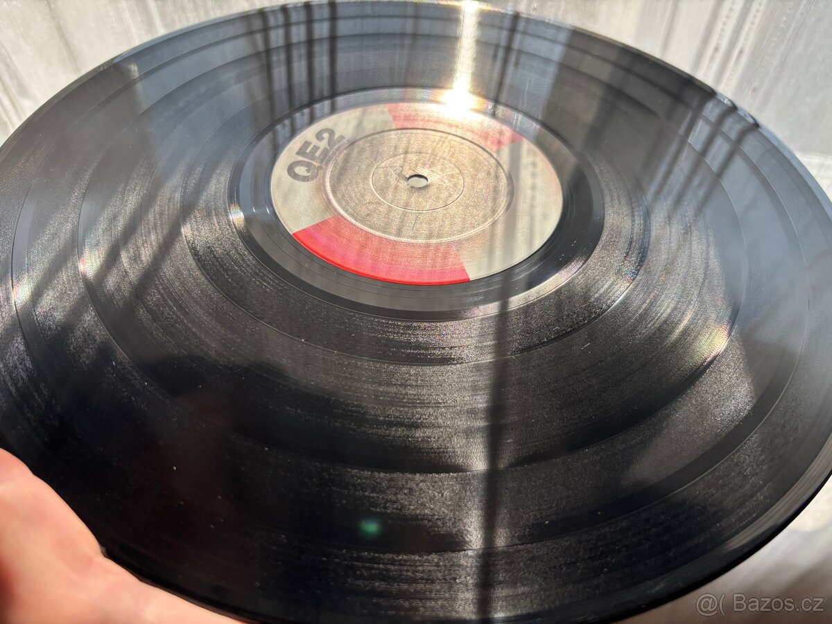 Mike Oldfield — QE2. LP - 5