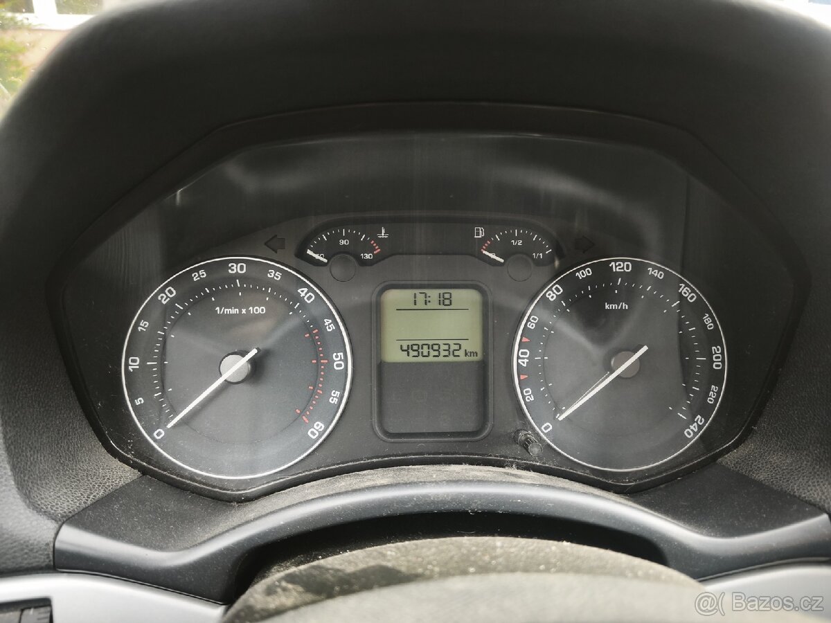 Octavia 2 1.9tdi - 5