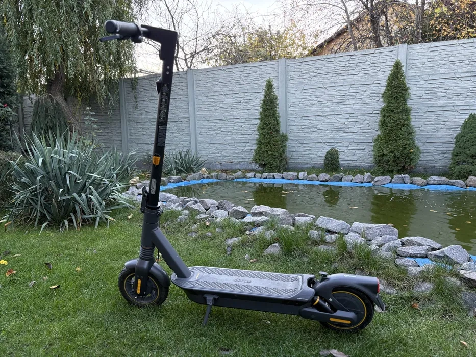 ELEKTROKOLOBĚŽKA NINEBOT MAX G2 - 5