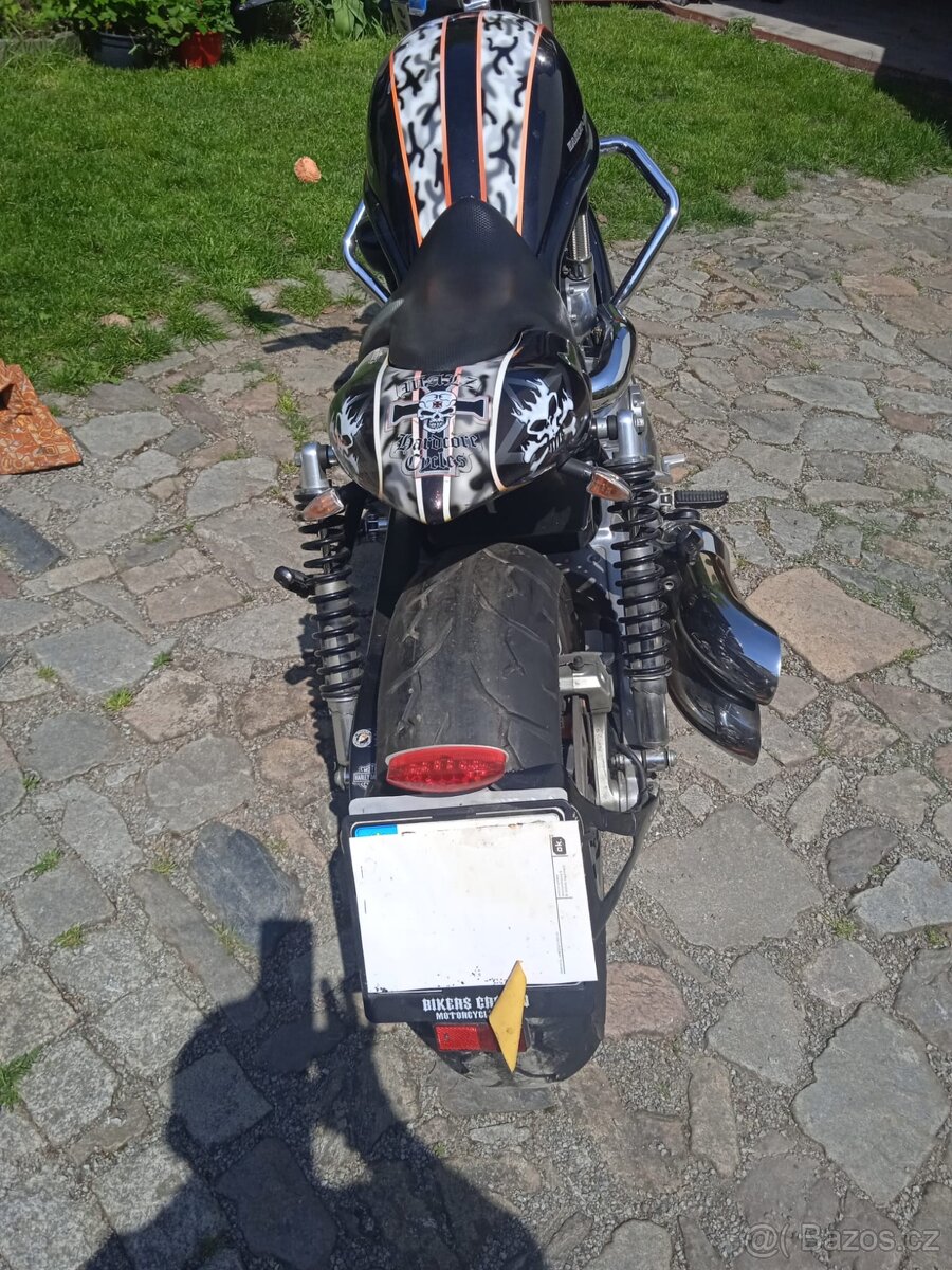 Harley Davidson v rod - 5