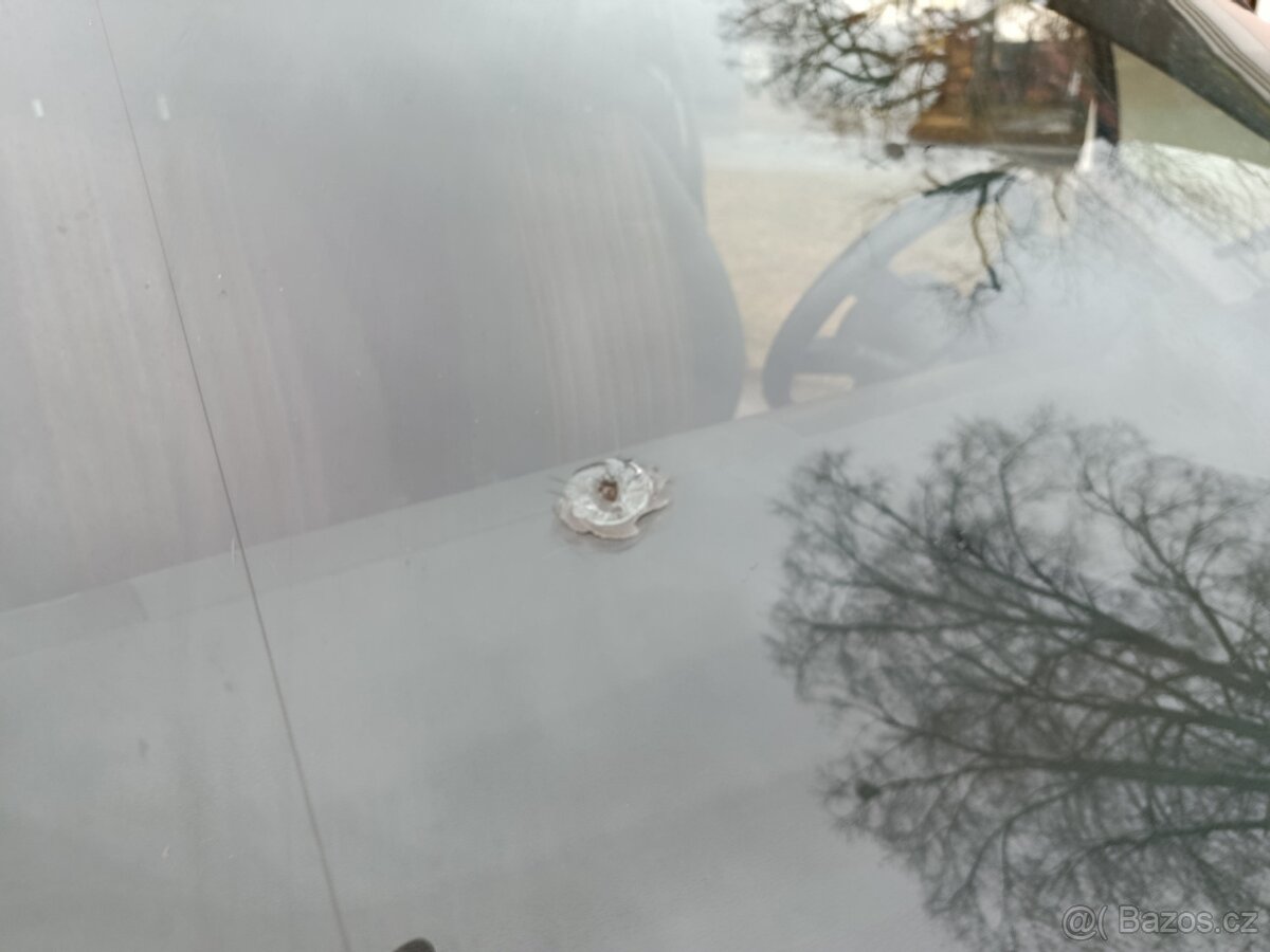 Volkswagen Fox 1,2 benzin STK 07/2027 - 5