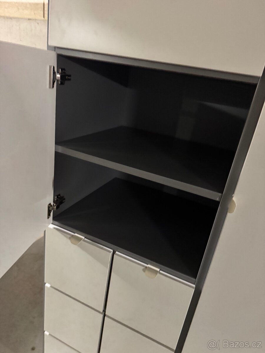 Skříně 215x120x60 - 5