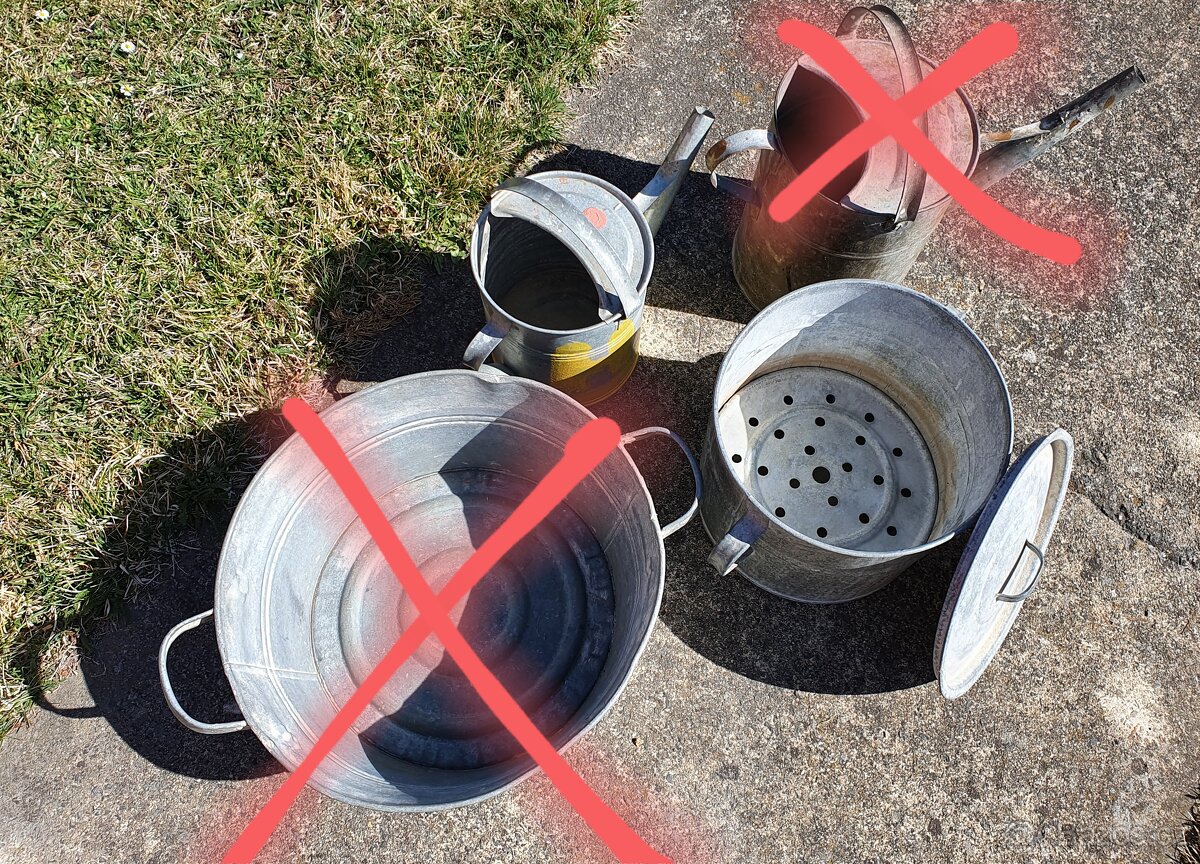 Plechové nádobí a zahradní nádoby - 5