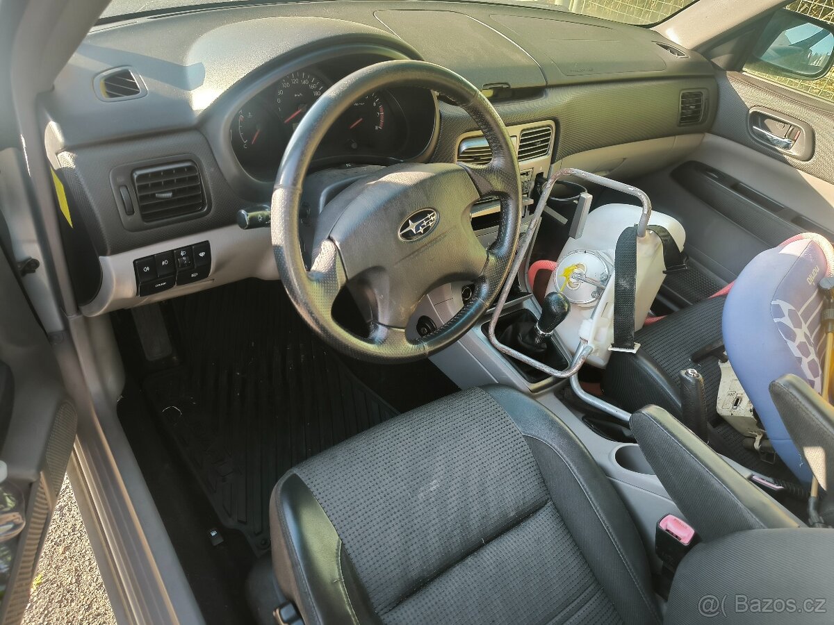 Subaru Forester 2 XT - 5