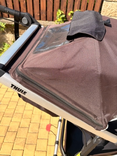 Thule Glide 2 Jet Black 2021 + korbička - 5