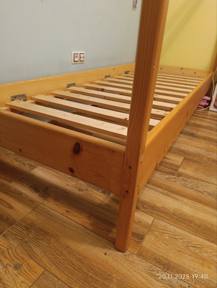 Dětská postel - domeček - 5