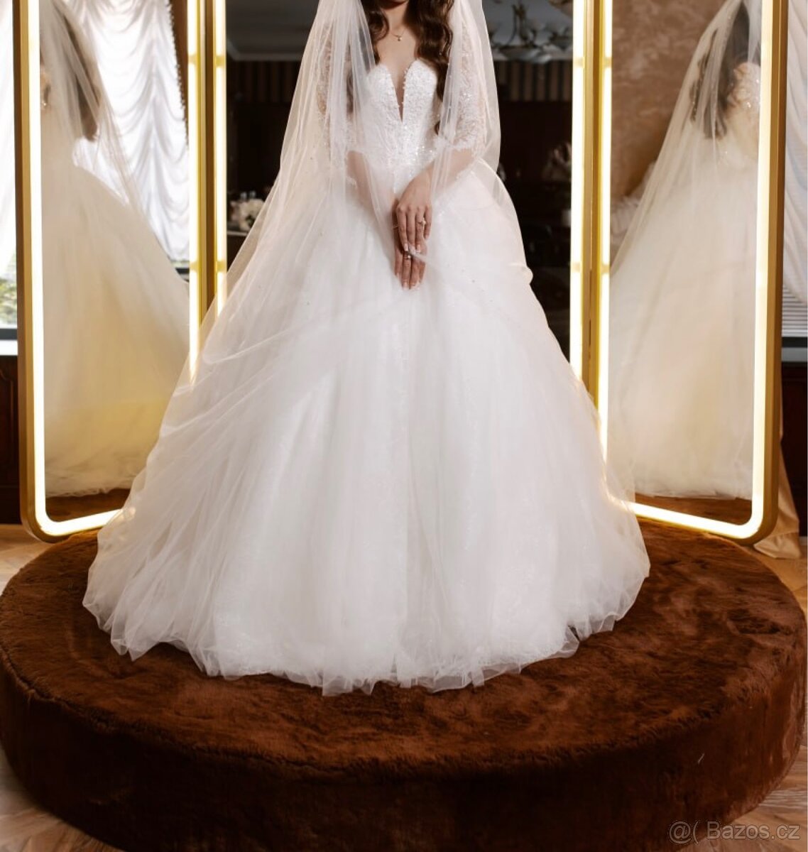 Svatební šaty - 5