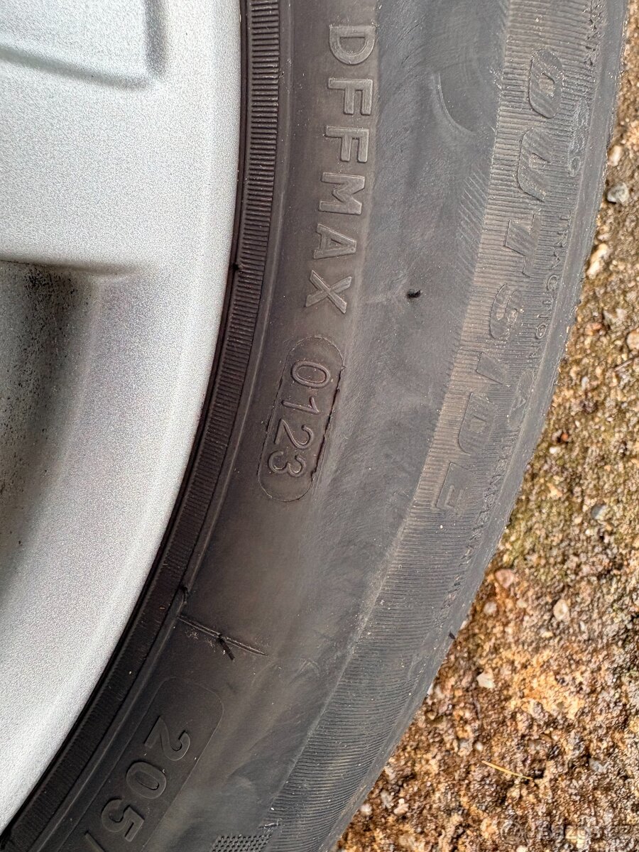 Letní kola na Škoda Octavia 2 - 5