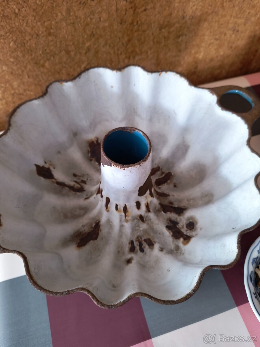 Litinová forma na bábovku - 5