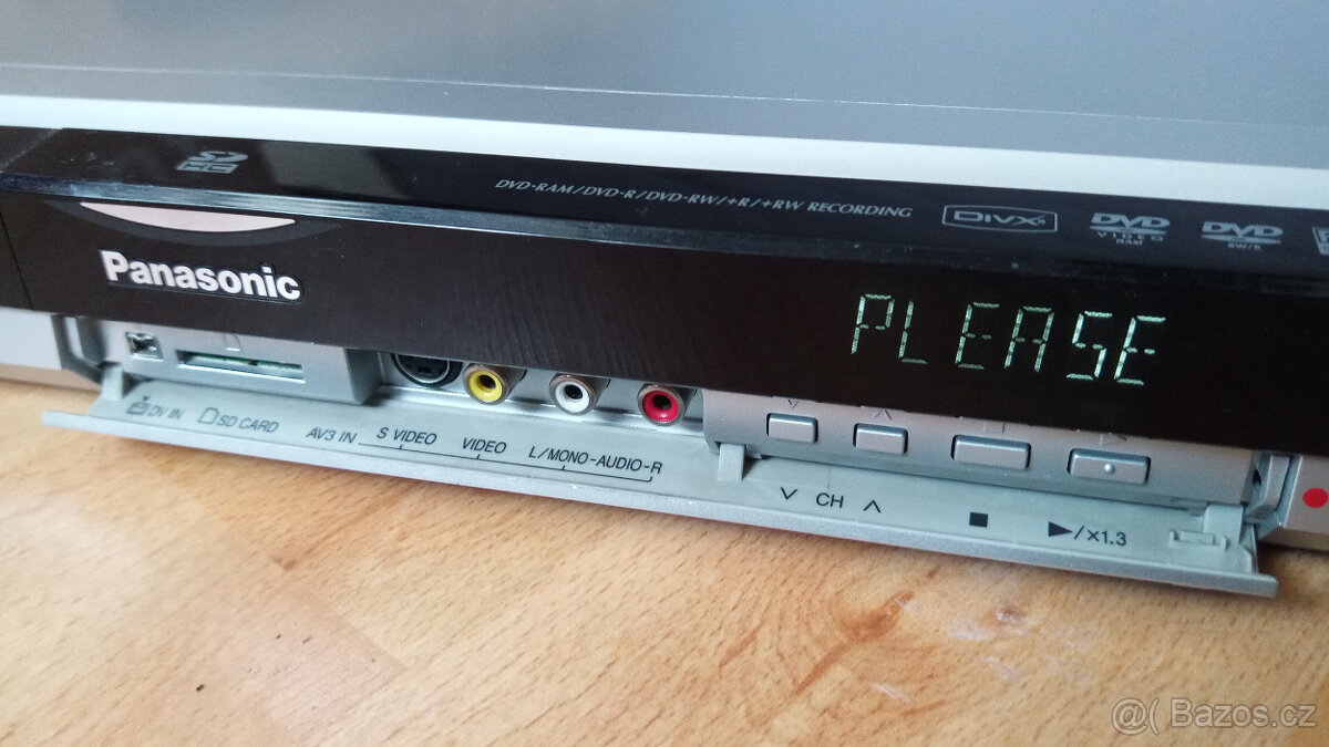 DVD / HDD recorder Panasonic DMR-EX77 (160GB) - 5
