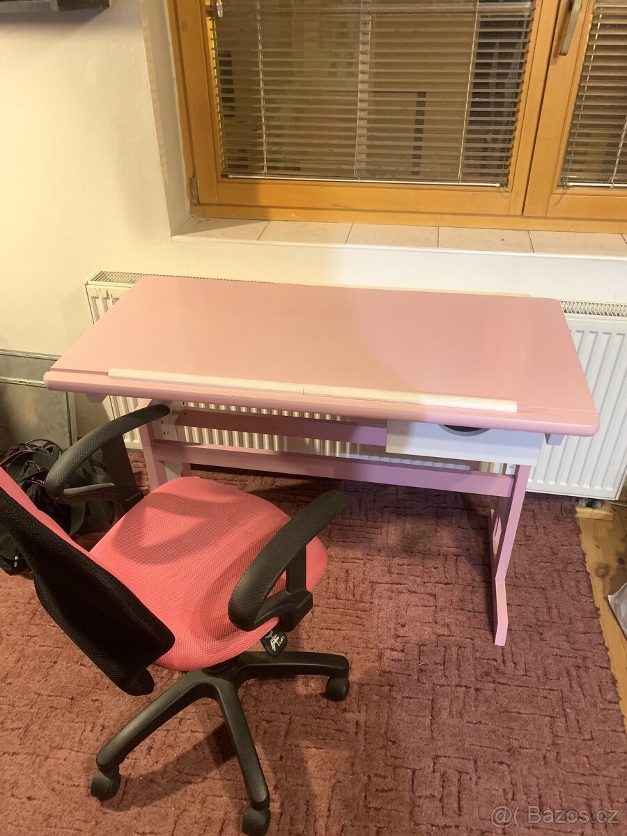 CENA DOHODOU / Dětský psací stůl se židlí - 5