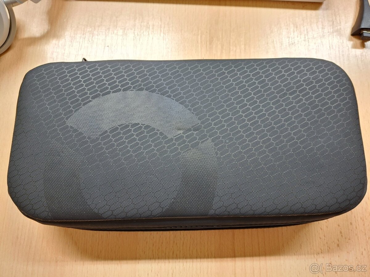 Lenovo legion Go + příslušenství - 5