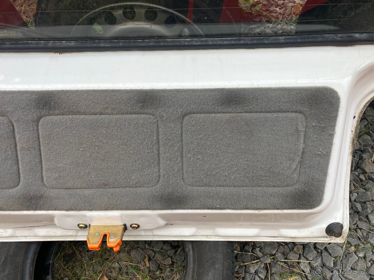 5. dveře Felicia - 5