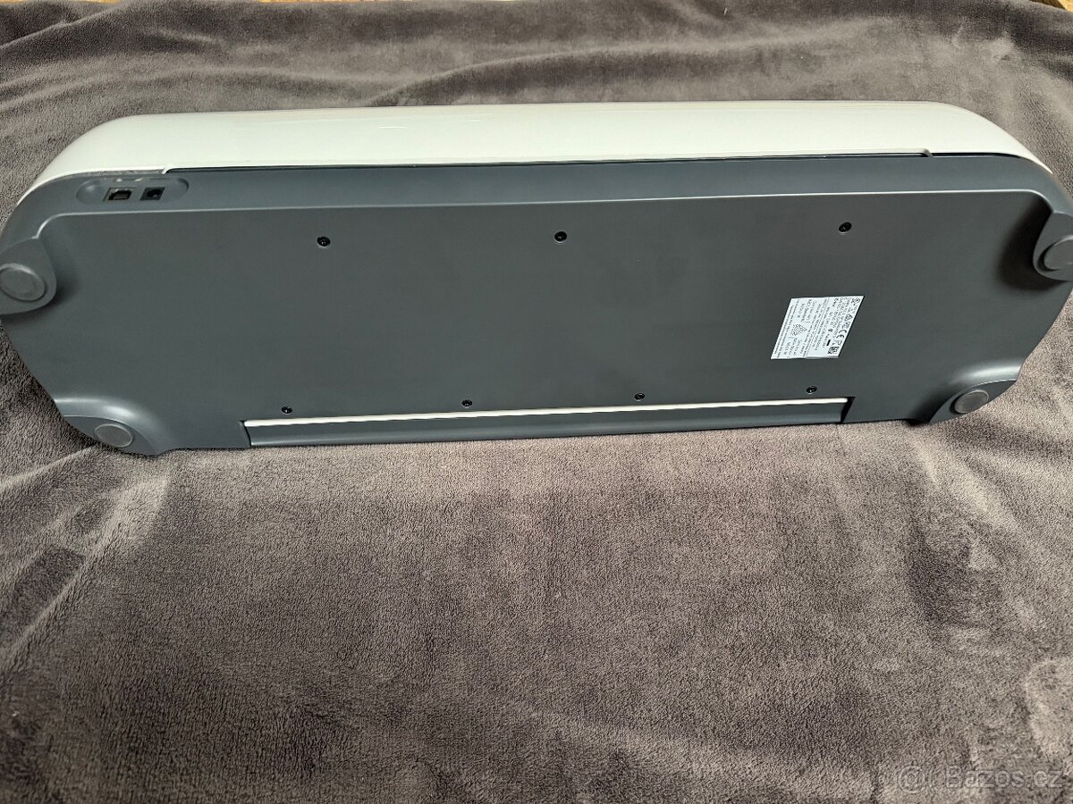 Cricut Maker 3 + žehlička - 5