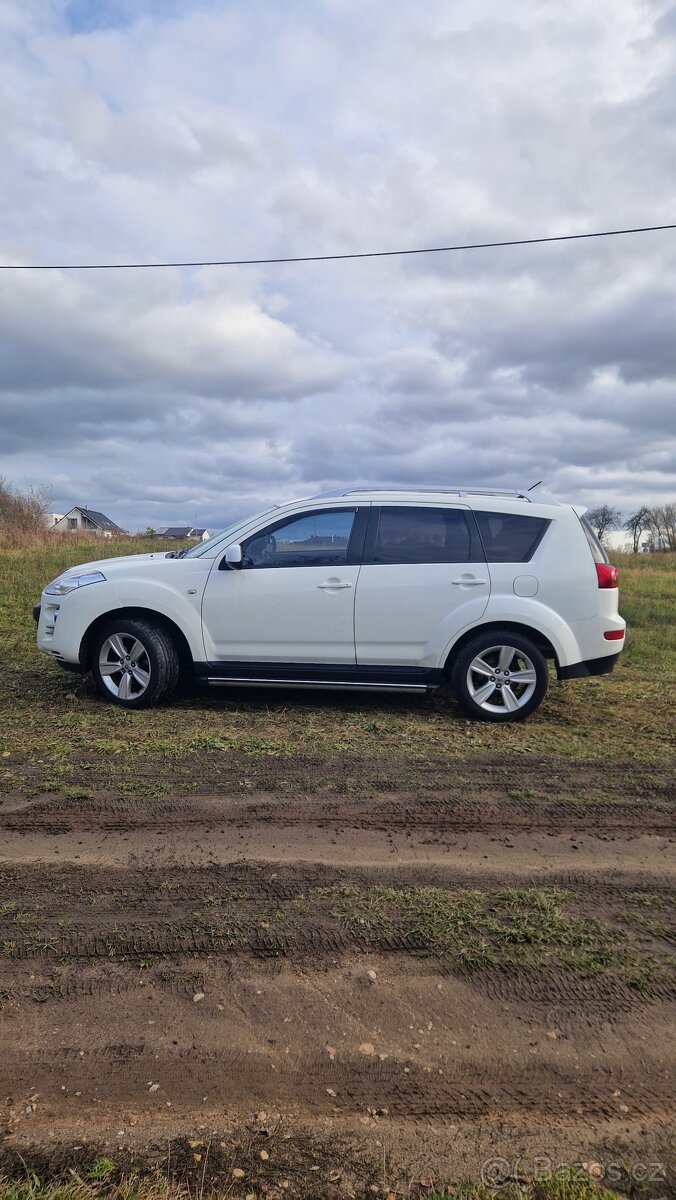 Peugeot 4007 2.2 hdi 115kw - 5