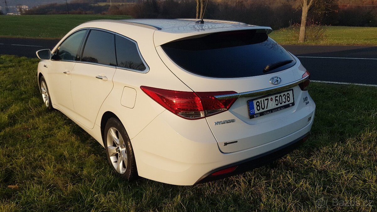 Hyundai I40 Blue-drive 1.7CRDI 85kW 227tk. - 5