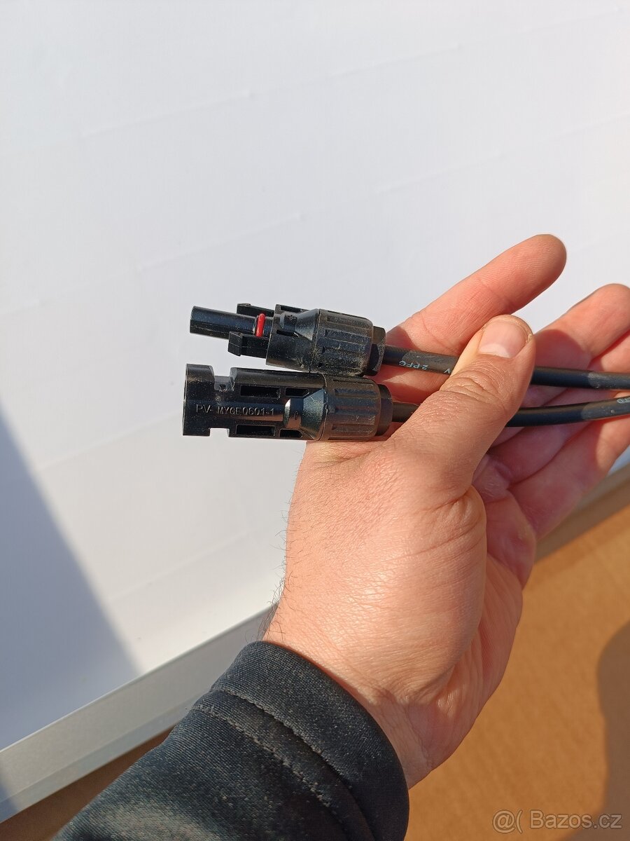 Fotovoltaický monokrystalický panel. - 5