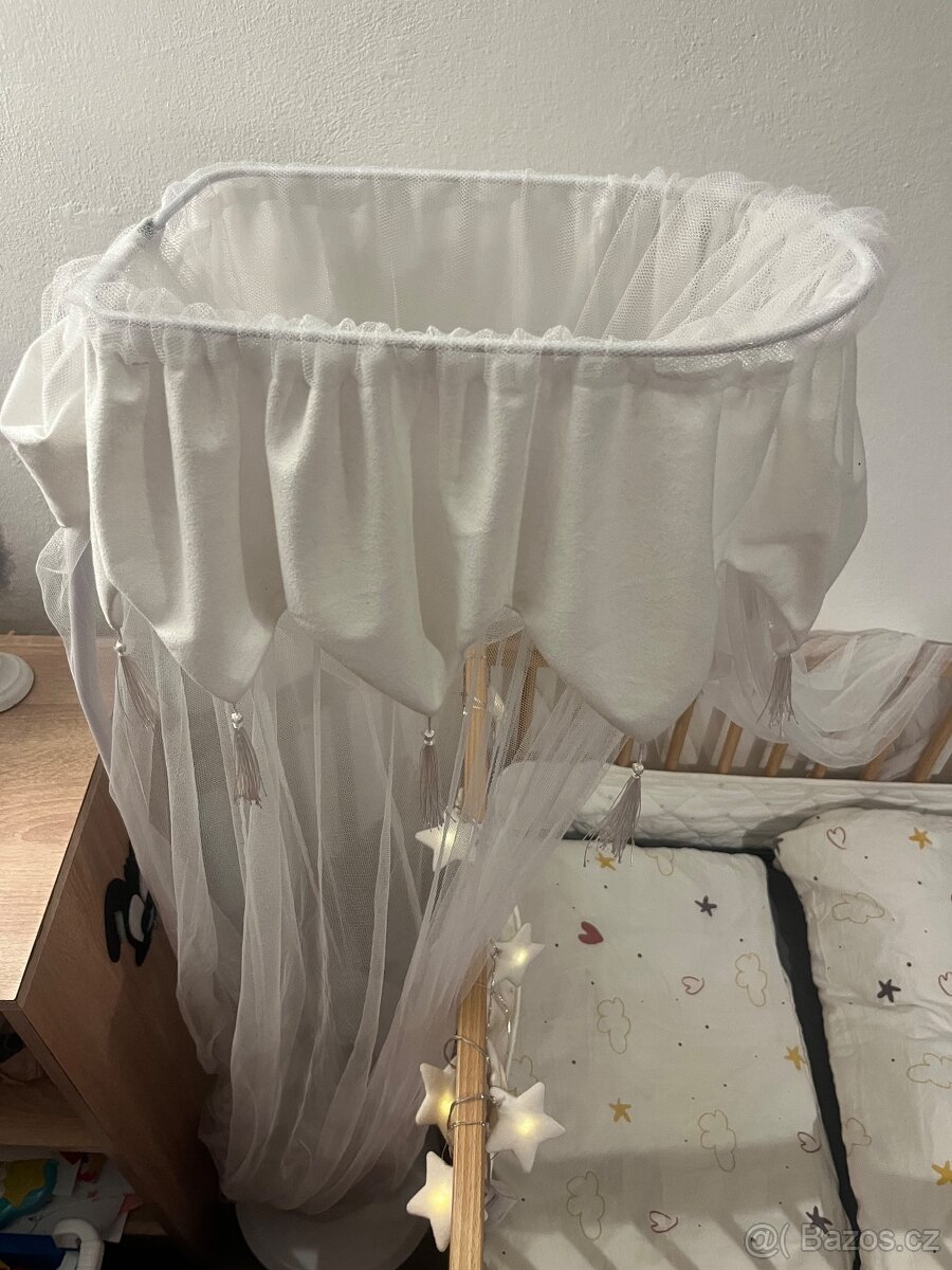 Dětská dřevěná postýlka - 5