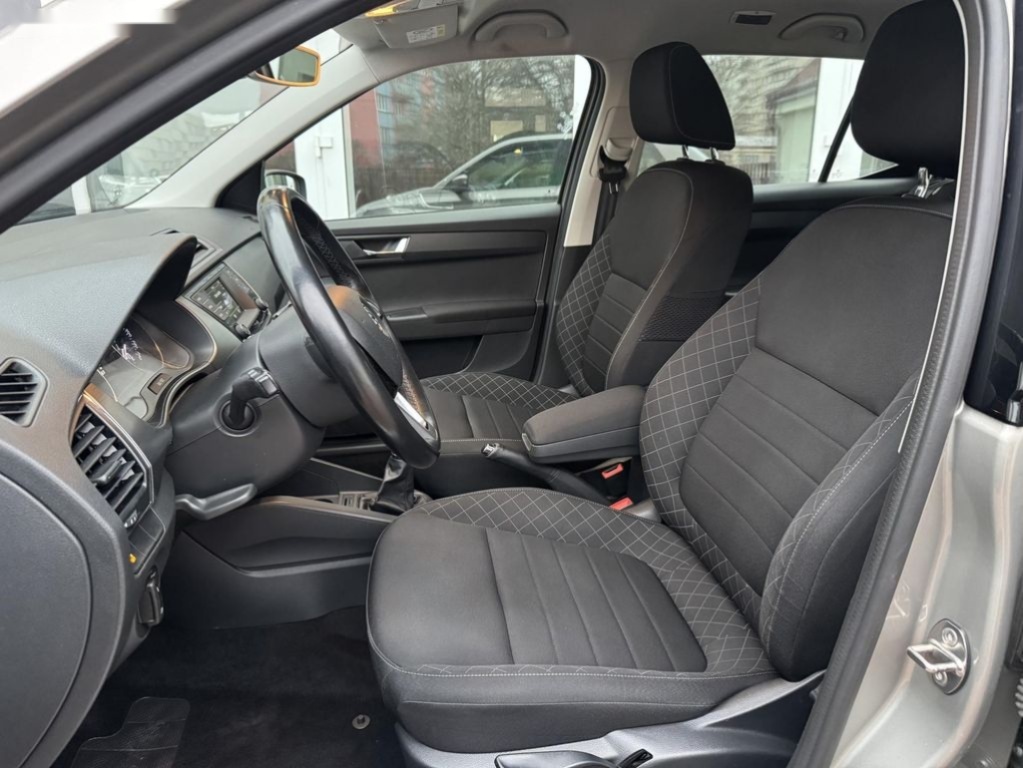 Škoda Fabia,1.2TSI Style ČR - 5