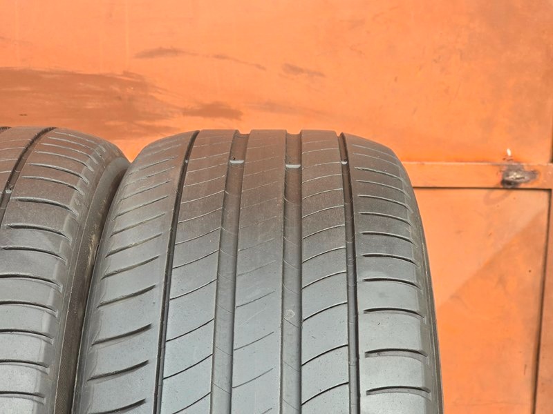 Letní Michelin 215/55/16XL - 5