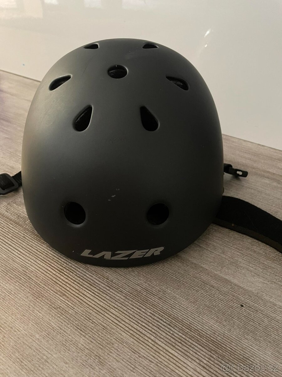 Pánské a dětské helmy - 5