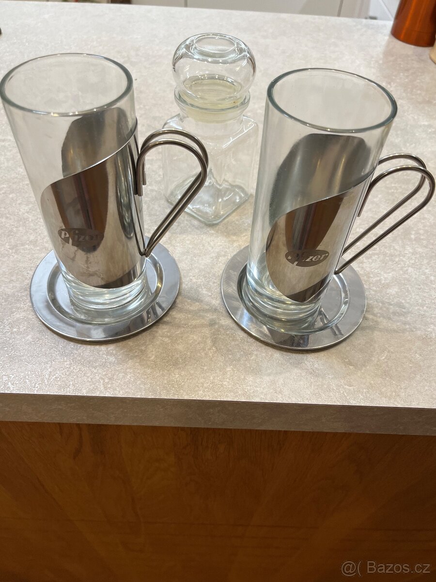 Závěsné kuchyňské zařízení a mnoho dalšího - 5