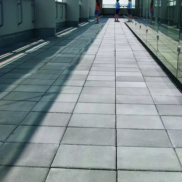 Velkoplošná zámková dlažba 40x40 a 50x50 šedá natural - 5