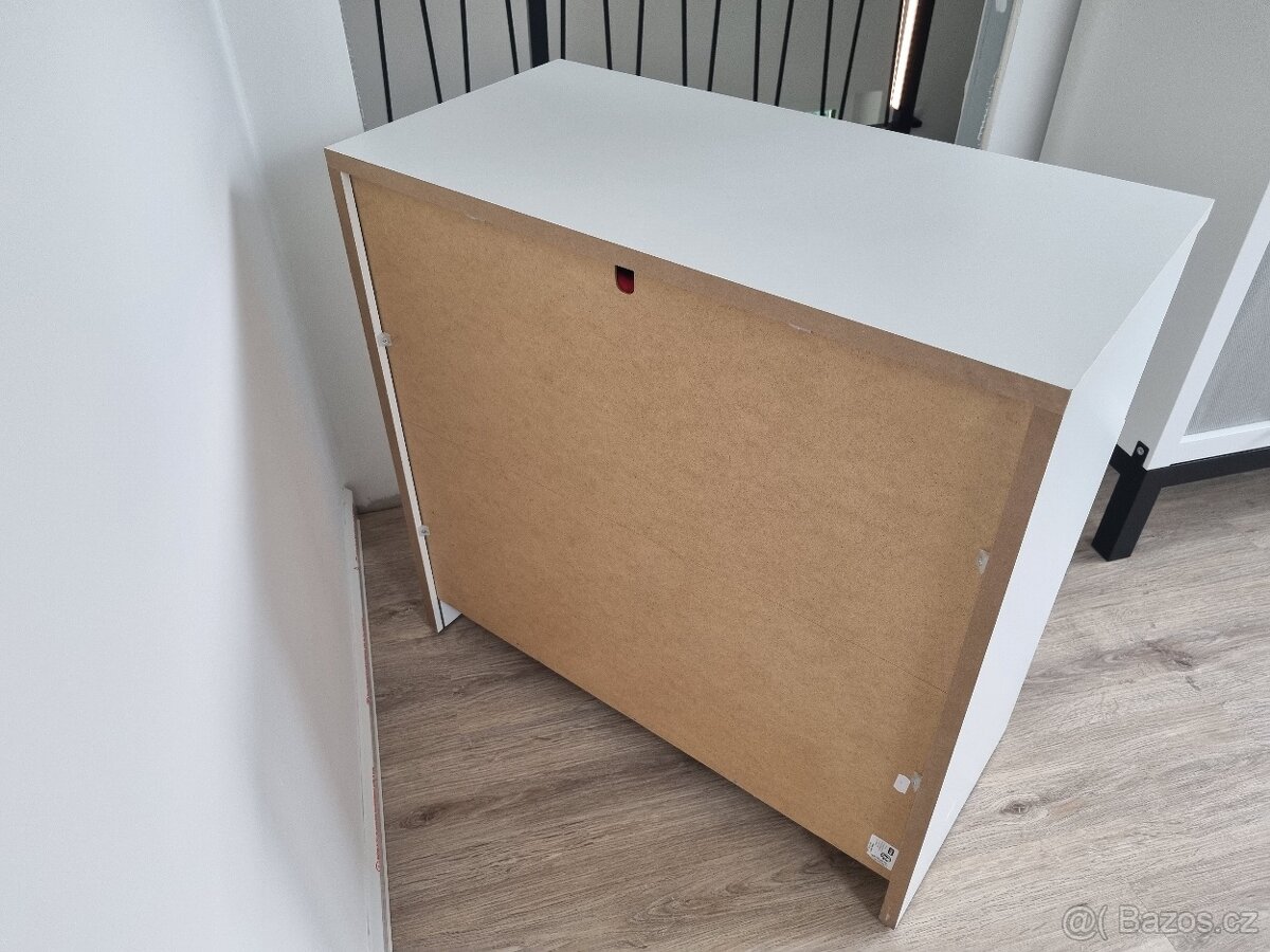 Prodám komodu JYSK TAPDRUP - 5