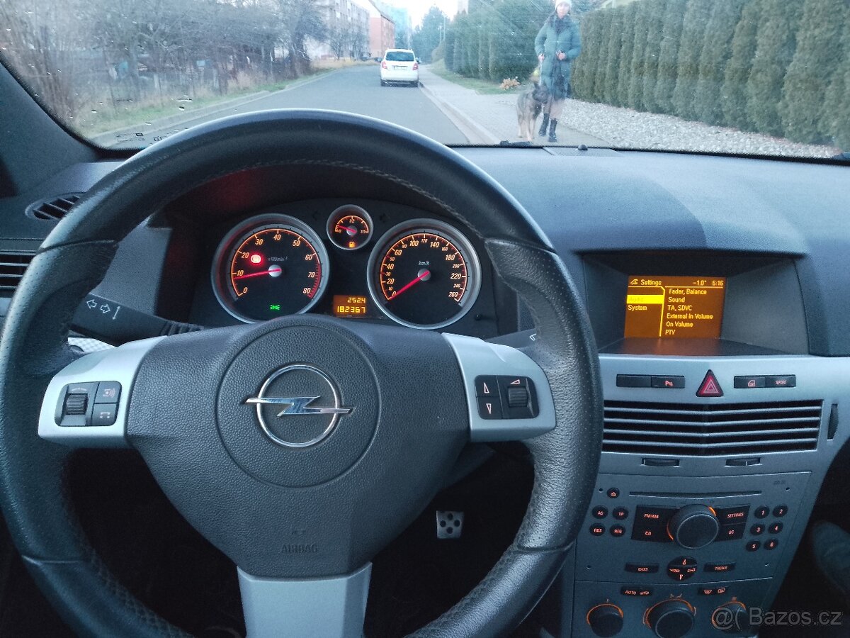 Opel Astra - 5