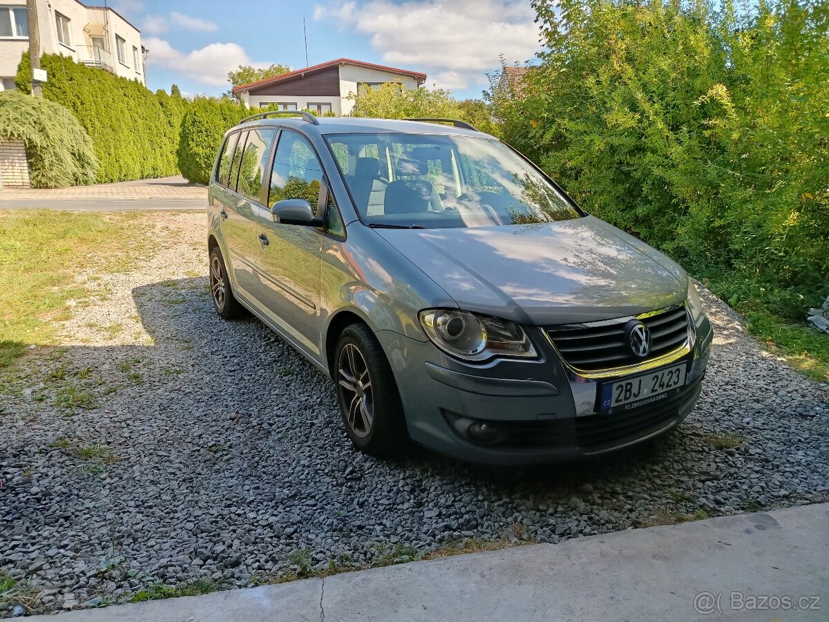 VW Touran PRODÁM NEBO VYMĚNÍM - 5