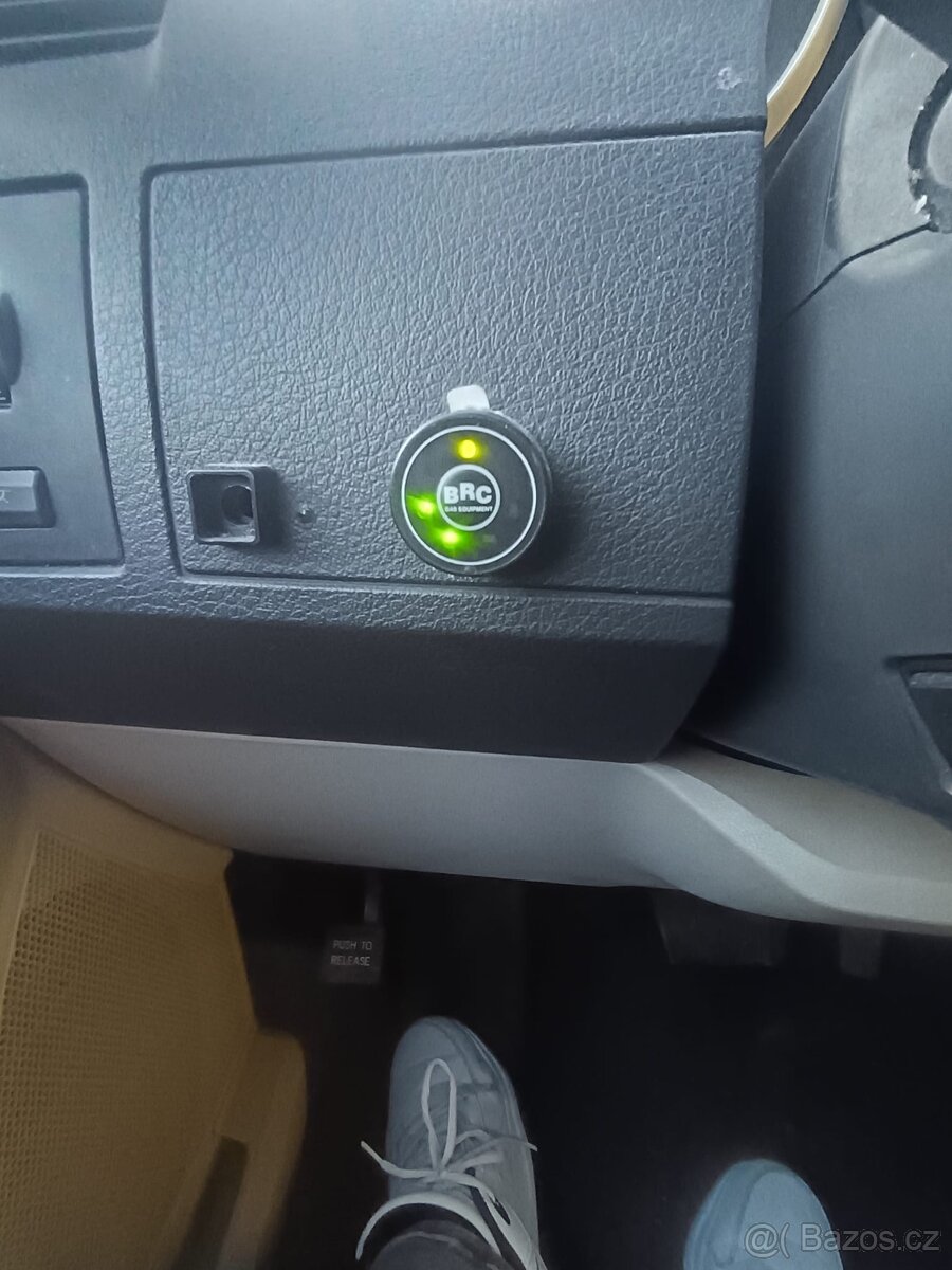 Dodge Grand Voyager Caravan - 5